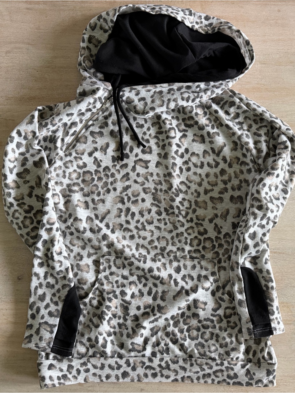 7th Ray Gray and Black Leopard-Print Hooded Top